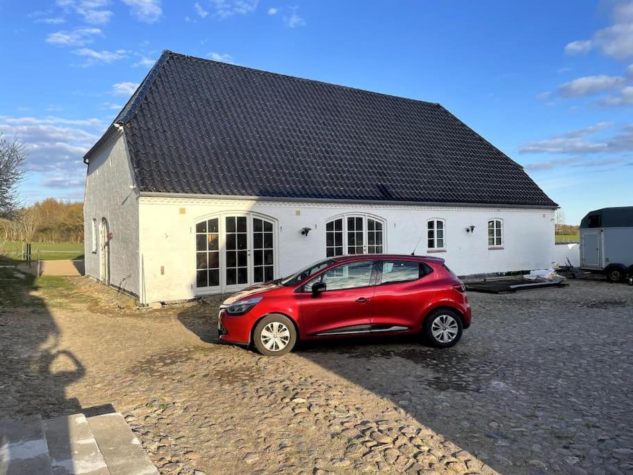 Bed and Breakfast Ronnekaer Vester-Skerninge Esterno foto